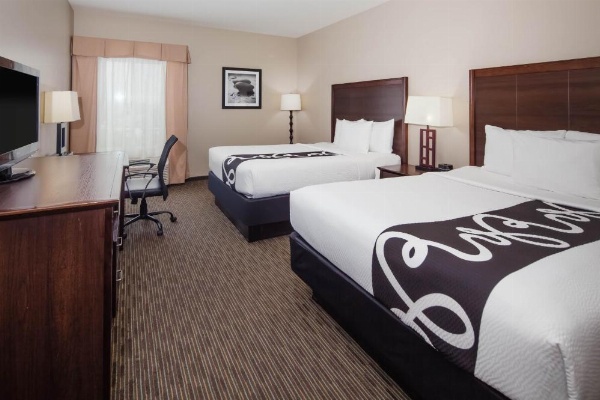 La Quinta Inn & Suites by Wyndham Inglewood image 8